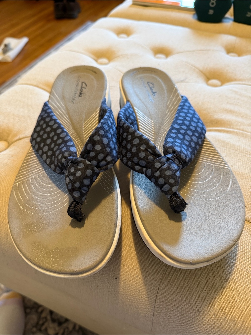 Clarks Navy Polka Dot Flip Flops - only worn once!!!